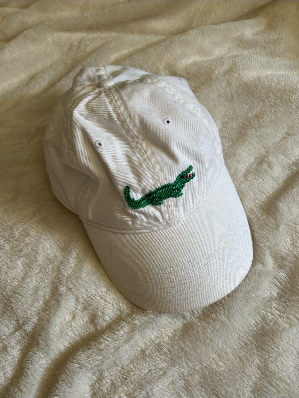 Smathers & Branson white alligator needlepoint stitch hat OS